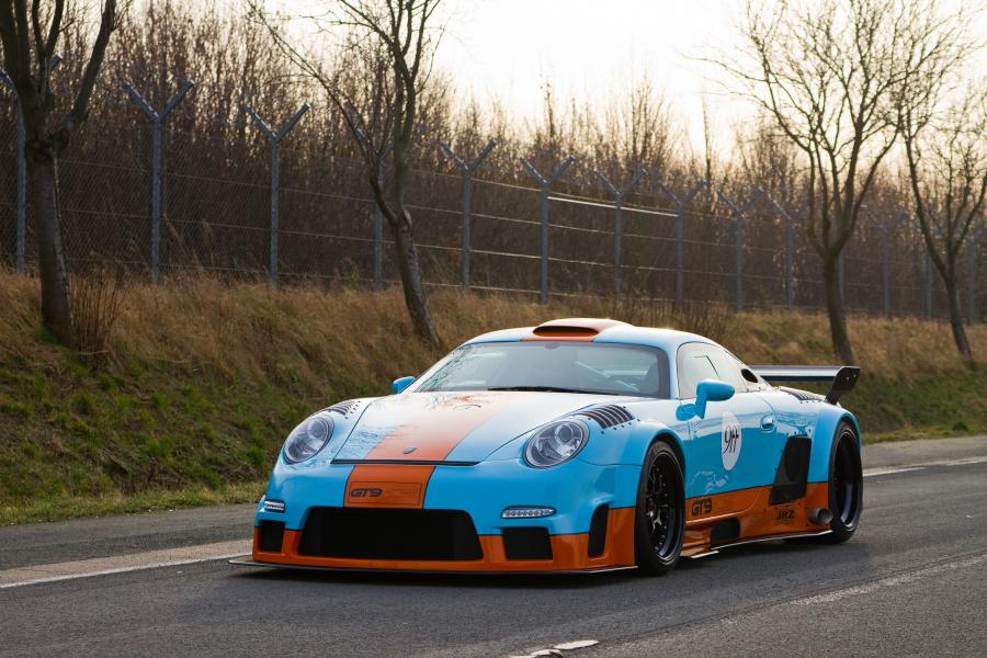  Porsche GT9-CS by 9ff 2012 года  (фото 37 из 40)